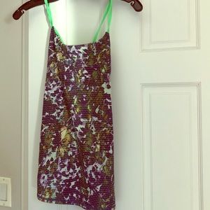 Lululemon tank with built in bra sz 4